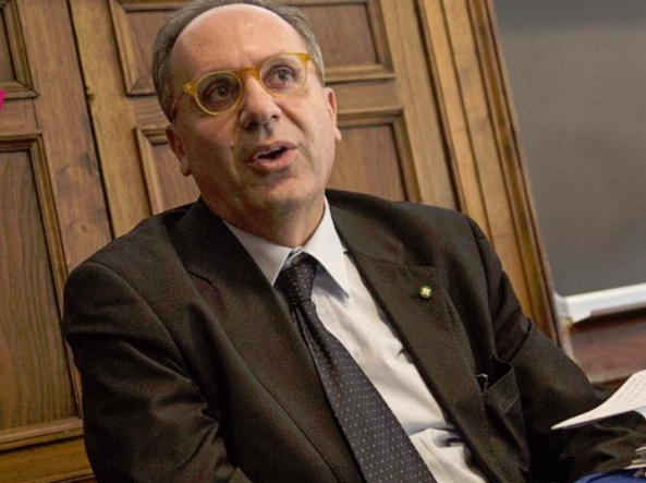 Scopri di più sull'articolo Arriva il codice dell’ambiente, nel team c’è un giurista barese: «Tutelare il diritto alla salute»