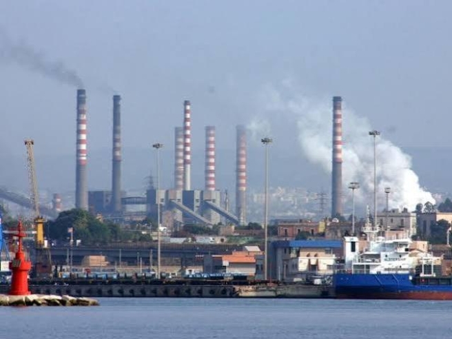Al momento stai visualizzando EX ILVA, L’AREA A CALDO VA CHIUSA ANCHE PER LA CASSAZIONE